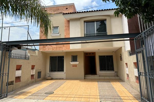 Foto de inmueble en Av Isla Pantenaria 2430, Jardines de La Cruz, 44950 Guadalajara, Jal. #2430, Col. Jardines Del Sur C.P. 44950, Guadalajara