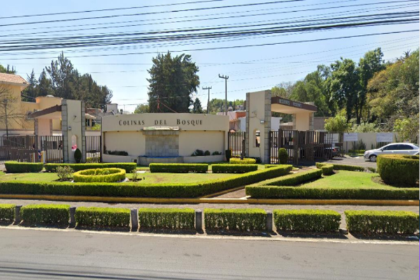 Foto de inmueble en Rtno 2 del Tepozteco, Col. Colinas del Bosque C.P. 14608, Tlalpan