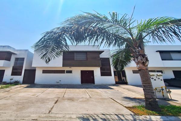 Foto de inmueble en Cabecera Municipal (Apodaca), Apodaca Centro, Cdad. Apodaca, N.L. #s/n, Col. Manuel Villarreal C.P. 66600, Apodaca