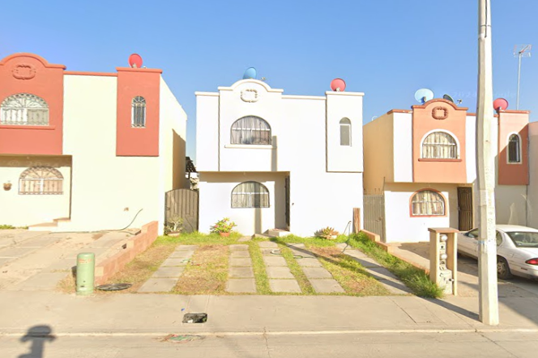 Foto de inmueble en Las Adjuntas 11764, Lomas de la Presa, 22125 Tijuana, B.C. #11764, Col. Villas de Baja California C.P. 22125, Tijuana