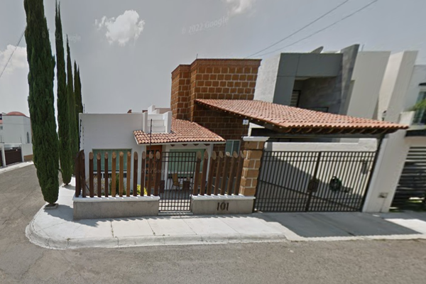 Foto de inmueble en Cerro del Divisadero 101 #101, Col. San Miguel C.P. 76118, Querétaro