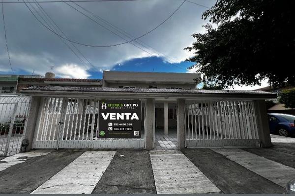 Foto de inmueble en Avenida Circunvalación Oblatos  #3004, Col. Balcones de Oblatos C.P. 44720, Guadalajara