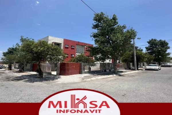 Foto de inmueble en Isabel de Castilla, Col. Hacienda las Isabeles C.P. 25084, Saltillo