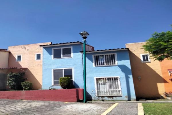 Foto de inmueble en PROLONGACION CALLE VIEJA #0, Col. Condominios Bugambilias C.P. 62144, Cuernavaca
