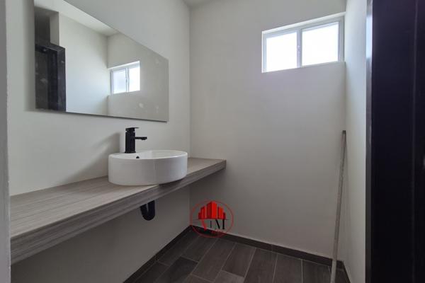 Foto de inmueble en La Salle, 25240 Saltillo, Coah. #1, Col. La Salle C.P. 25240, Saltillo