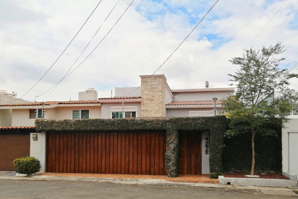Foto de inmueble en Callejon del Arco, Col. Villa Universitaria C.P. 45110, Zapopan