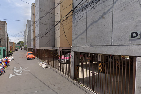 Foto de inmueble en Calle 2  #388Int. D 104 , Col. Cuchilla Pantitlan C.P. 15610, Venustiano Carranza