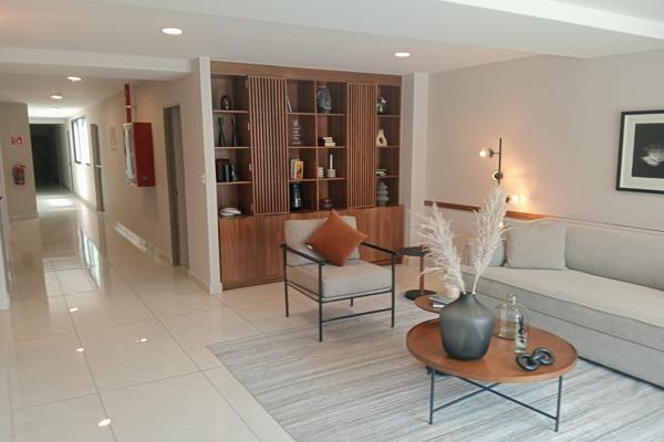 Foto de inmueble en Av. José María Morelos 2236, Arcos Vallarta, 44650 Guadalajara, Jal. #2236, Col. Arcos C.P. 44130, Guadalajara