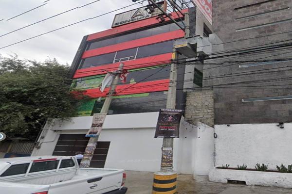 Foto de inmueble en Avenida Baja Velocidad #31, Col. Pilares C.P. 52179, Metepec