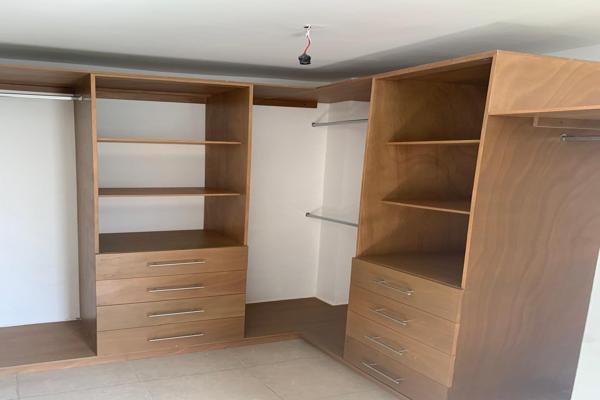 Foto de inmueble en Ruben Dario  #s/n, Col. Del Valle C.P. 78200, San Luis Potosí