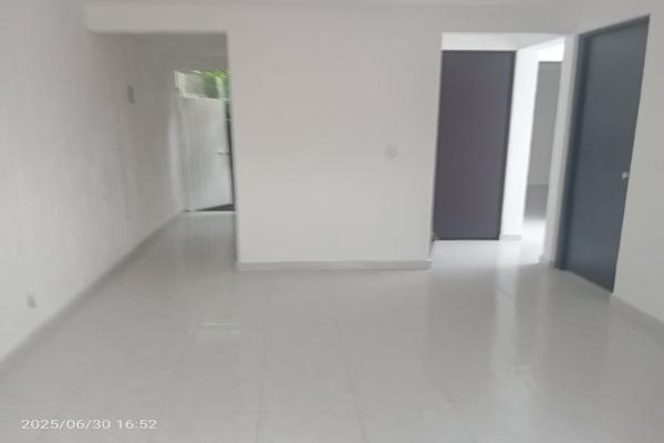 Foto de inmueble en Calle Plata #4, Col. Las Terrazas C.P. 42995, Atotonilco de Tula