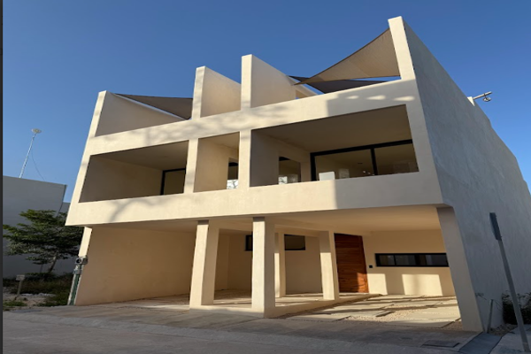 Foto de inmueble en Carretera Tulum, Av. Coba Manzana 103 Lote 020, 77780 Tulum, Q.R., Col. Tulum Centro C.P. 77760, Tulum