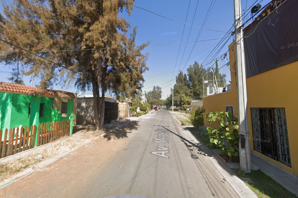 Foto de inmueble en Calle Bucaramanga #s/n, Col. Las Luces C.P. 45653, Tlajomulco de Zúñiga
