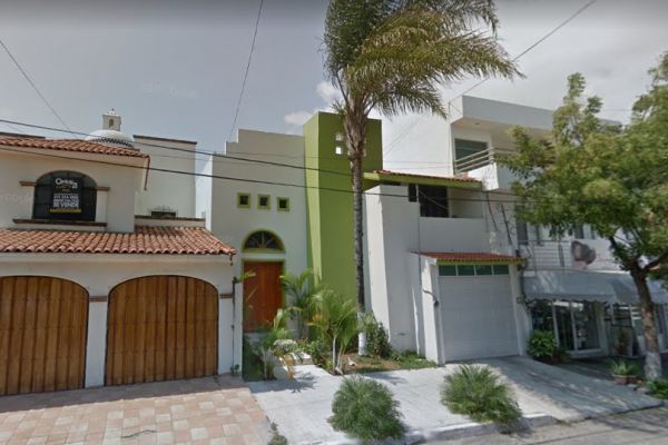 Foto de inmueble en AV UNIVERSIDAD #154, Col. Prados Agua Azul C.P. 72430, Puebla
