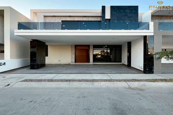Foto de inmueble en Avenida Óscar Pérez Escobosa 8124 #15, Col. Terranova Plus C.P. 82124, Mazatlán