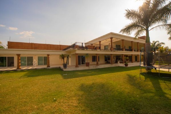 Foto de inmueble en GARDENIAS #191, Col. Oacalco C.P. 62737, Yautepec