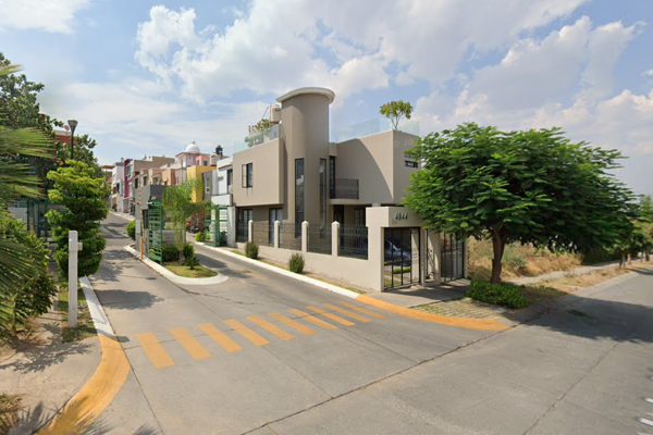 Foto de inmueble en Calle Isla Mezcala #4951, Col. Tecnológico C.P. 45608, San Pedro Tlaquepaque