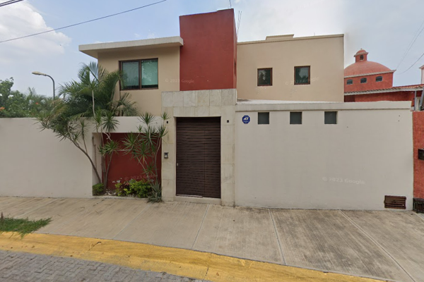 Foto de inmueble en P Burgos Sur  #114, Col. Brisas C.P. 62584, Temixco