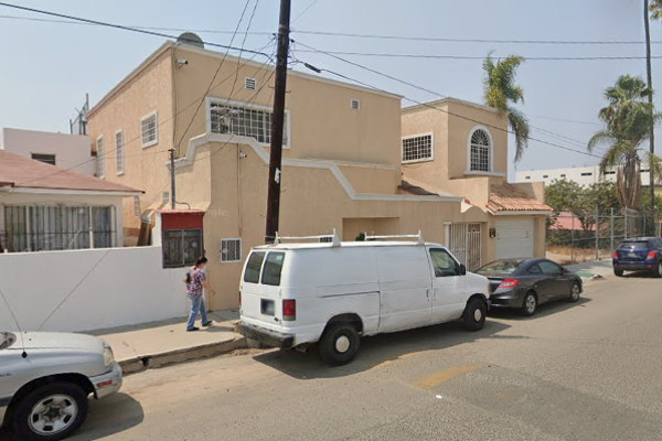 Foto de inmueble en Av. Ensenada, Col. Madero (Cacho), Tijuana, B.C., Col. Madero (Cacho) C.P. 22040, Tijuana