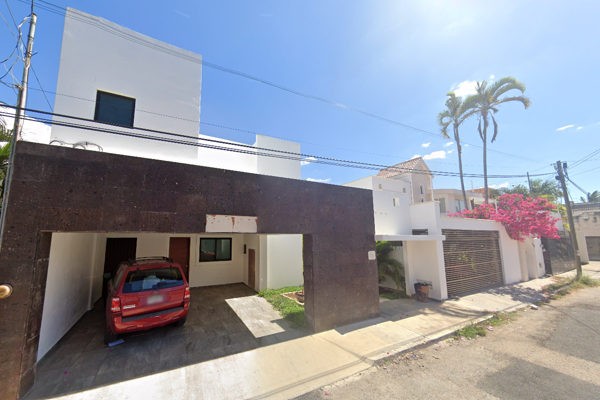Foto de inmueble en Calle 35, Col. Monterreal C.P. 97133, Mérida