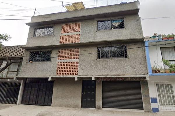 Foto de inmueble en Rosas Moreno, Col. Santiago Ahuizotla C.P. 02750, Azcapotzalco
