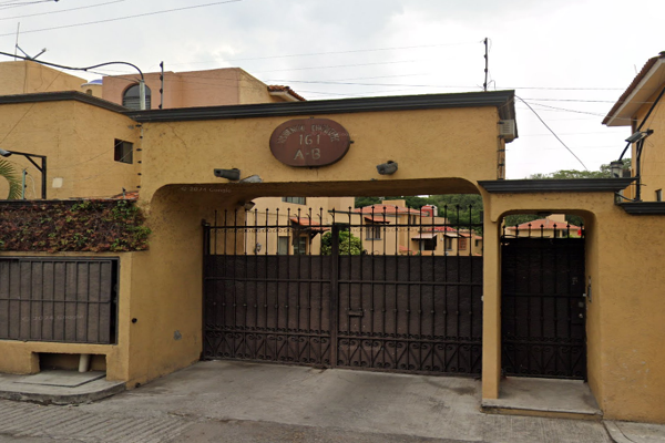 Foto de inmueble en C DE LA LUZ #s/n, Col. Chapultepec C.P. 62450, Cuernavaca