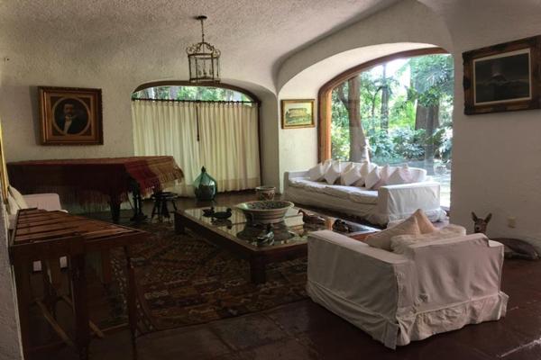 Foto de inmueble en San Gaspar, Col. Pedregal de las Fuentes C.P. 62554, Jiutepec