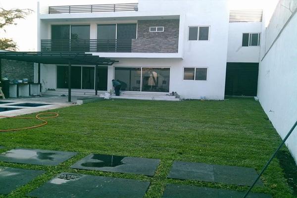 Foto de inmueble en Paseo de los Burgos, Col. Burgos C.P. 62584, Temixco