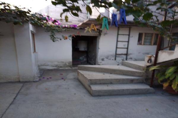 Foto de inmueble en p, Col. El Sol C.P. 57200, Nezahualcóyotl