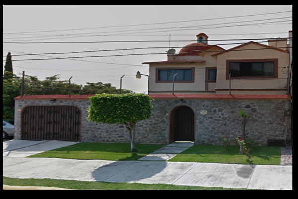 Foto de inmueble en Paseo Burgos Sur  #114, Col. Burgos Sección Ontario C.P. 62584, Temixco
