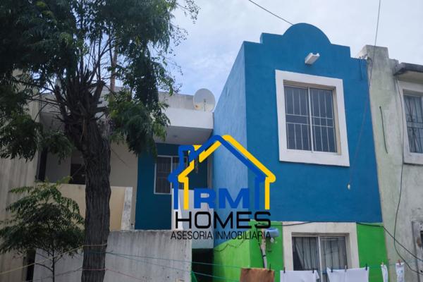 Foto de inmueble en Calle Navarra 355   Fracc Haciendas #AltamiraInt. Tamaulipas, Col. Las Haciendas C.P. 89603, Altamira
