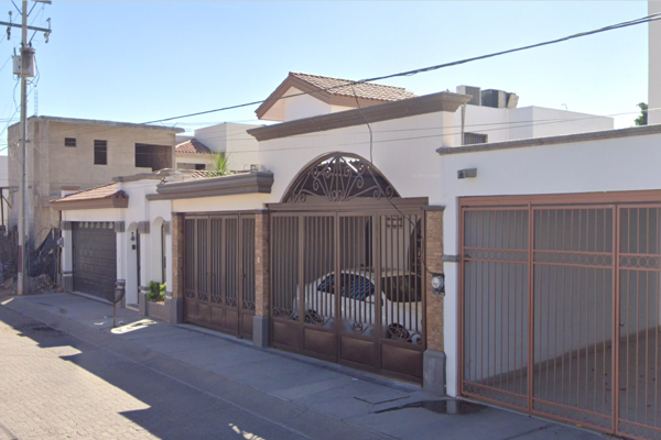 Foto de inmueble en René Descartes, Col. Villa Itson C.P. 85130, Cajeme