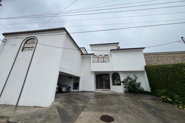 Foto de inmueble en Génova  #s/n, Col. Río C.P. 87360, Matamoros
