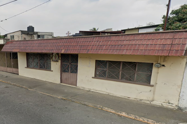Foto de inmueble en Av. 31, Lopez Arias, Córdoba, Ver. #s/n, Col. López Arias C.P. 94670, Córdoba