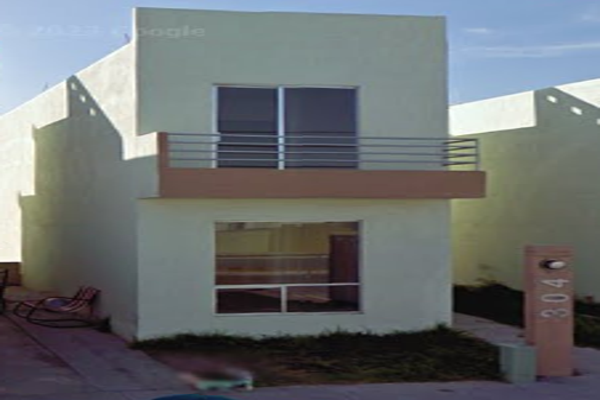 Foto de inmueble en Avenida Renaceres 304 #304, Col. Portal de Santa Rosa C.P. 66614, Apodaca