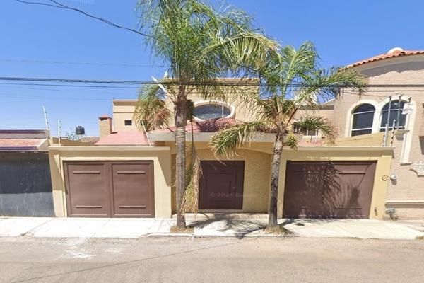 Foto de inmueble en Paseo del gavilan , Col. Villa Jacarandas C.P. 34199, Durango