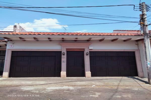 Foto de inmueble en Artículo 123 #25, Col. Uruapan Centro C.P. 60000, Uruapan