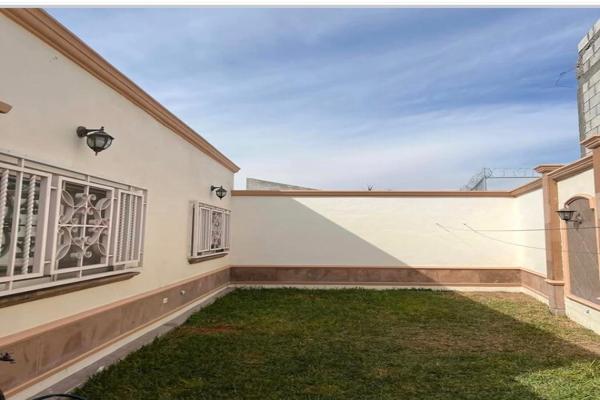Foto de inmueble en Murcia  #517, Col. Ampliación la Rosita C.P. 27258, Torreón