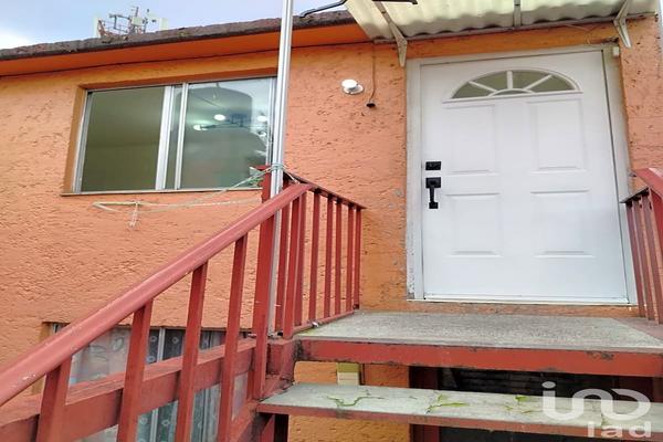 Foto de inmueble en Efren Rebolledo #127, Col. Obrera C.P. 06800, Cuauhtémoc