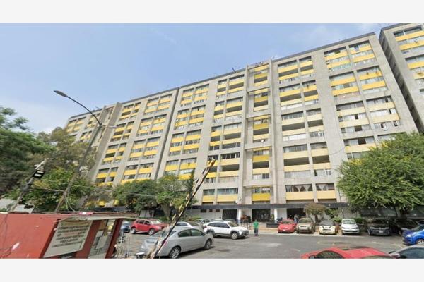 Foto de inmueble en EJE CENTAL #402, Col. Nonoalco Tlatelolco C.P. 06900, Cuauhtémoc