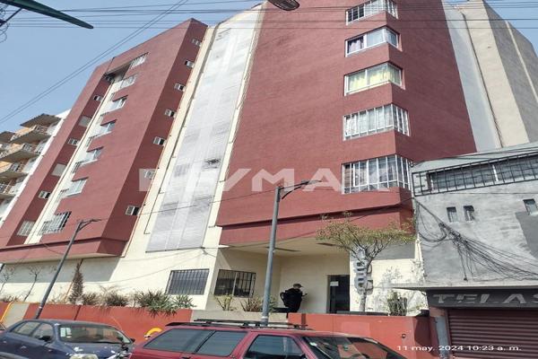 Foto de inmueble en EJE CENTRAL LAZARO CARDENAS, Col. Guerrero C.P. 06300, Cuauhtémoc