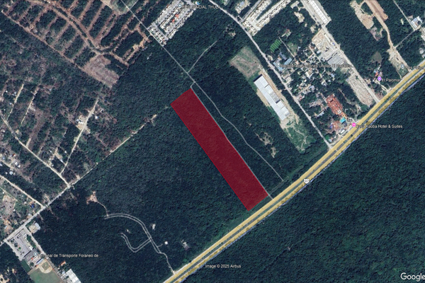 Foto de inmueble en Carretera Tulum - Cancún - 307, Col. Ejidal C.P. 77712, Solidaridad