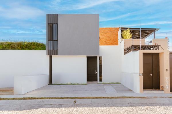 Foto de inmueble en  , Col. El Chanal C.P. 28610, Colima