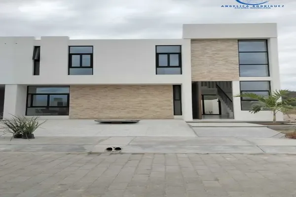 Foto de inmueble en  , Col. El Libramiento C.P. 28800, Manzanillo