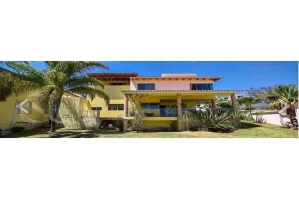 Foto de inmueble en  , Col. El Palomar C.P. 45643, Tlajomulco de Zúñiga