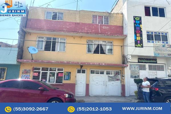 Foto de inmueble en  , Col. El Paraíso C.P. 09230, Iztapalapa