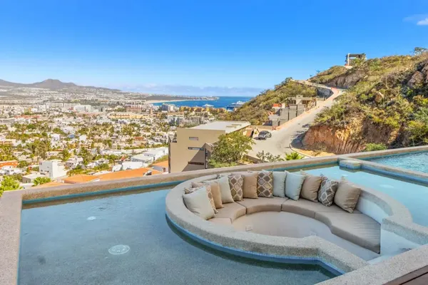 Foto de inmueble en El Pedregal, Cabo San Lucas #BRCL247, Col. El Pedregal C.P. 23453, Los Cabos