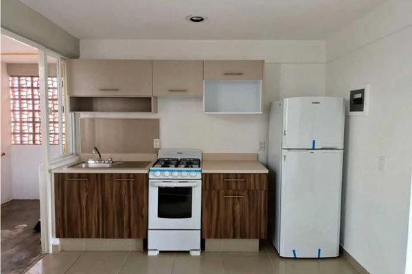 Foto de inmueble en  , Col. El Pochotal C.P. 62554, Jiutepec