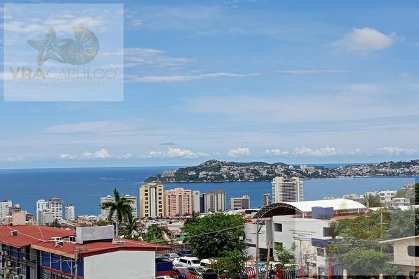 Foto de inmueble en  , Col. El Roble C.P. 39640, Acapulco de Juárez