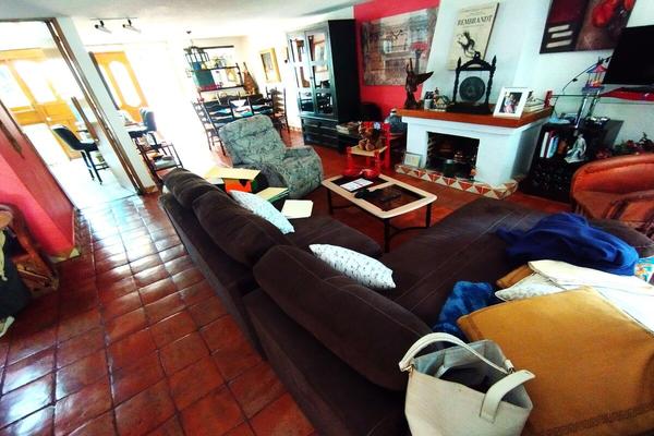Foto de inmueble en El Rosal, Col. Villa Tlalpan C.P. 14630, Tlalpan